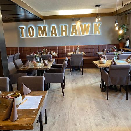 Hotel Restaurant Tomahawk Баїрсбронн Екстер'єр фото